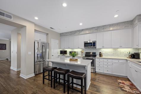 228 Johnson Street Windsor CA 95492