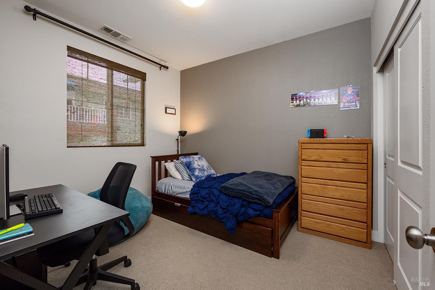 228 Johnson Street Windsor CA 95492