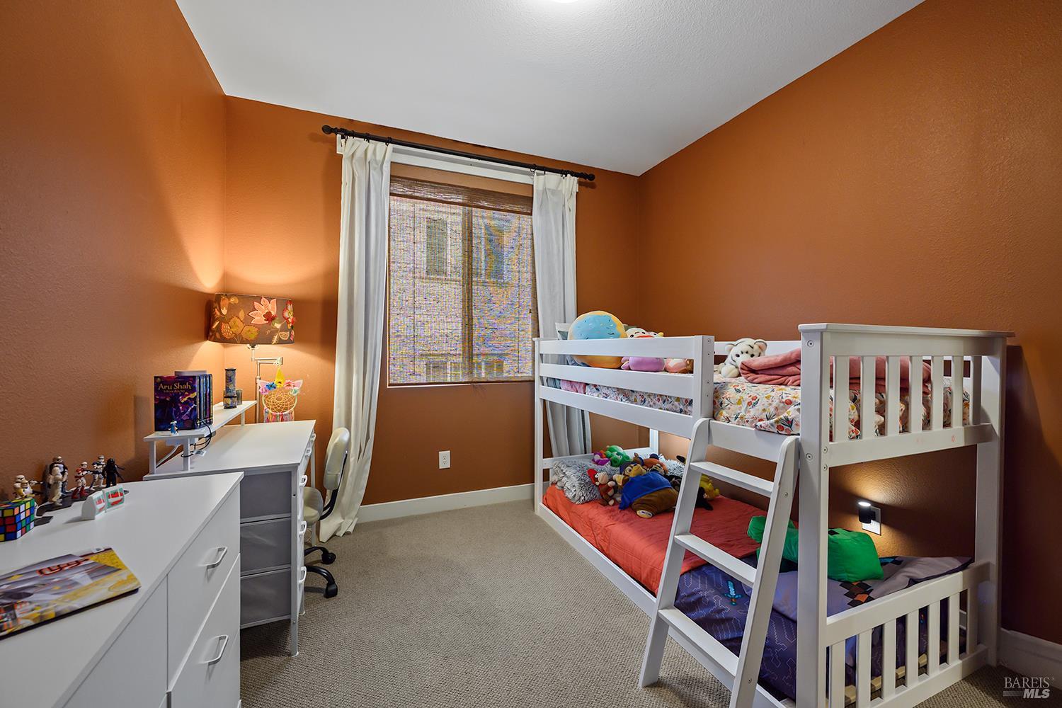 228 Johnson Street Windsor CA 95492