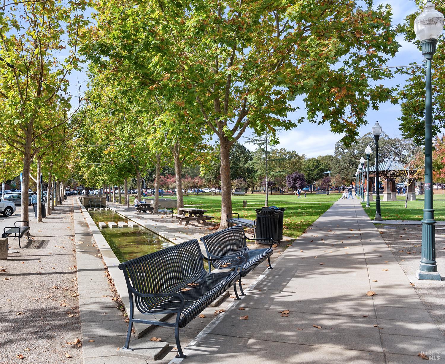 228 Johnson Street Windsor CA 95492