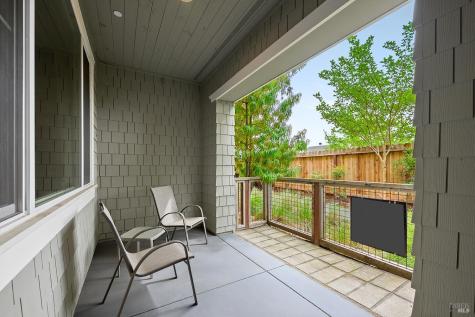 228 Johnson Street Windsor CA 95492