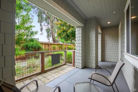 228 Johnson Street Windsor CA 95492