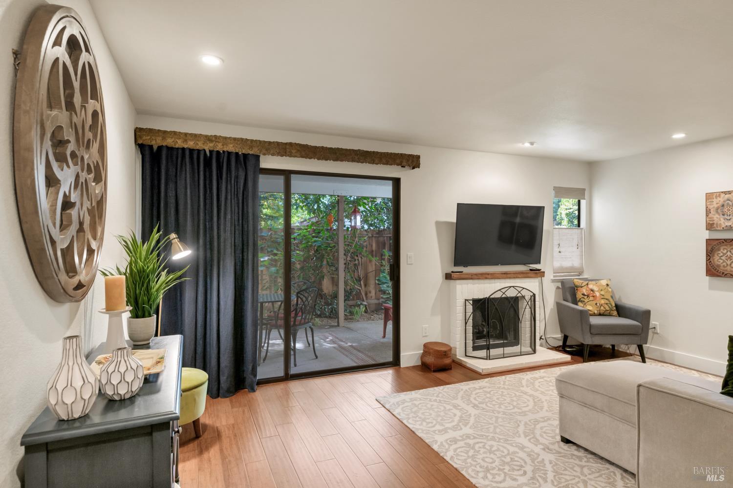 225 2nd Street E Sonoma CA 95476