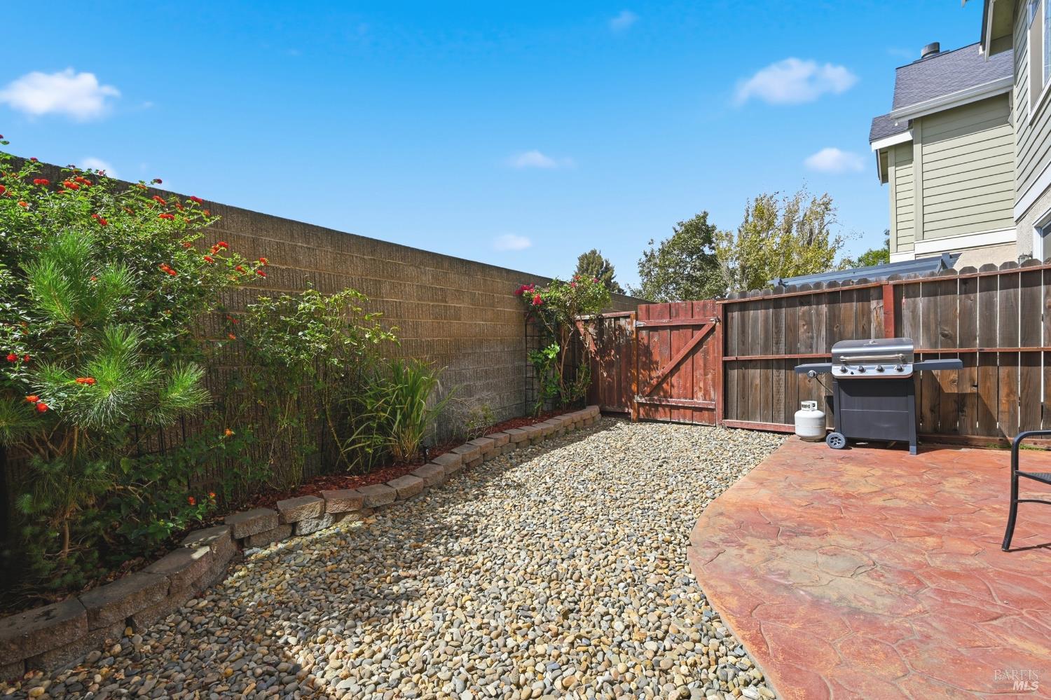73 Manchester Drive Fairfield CA 94533