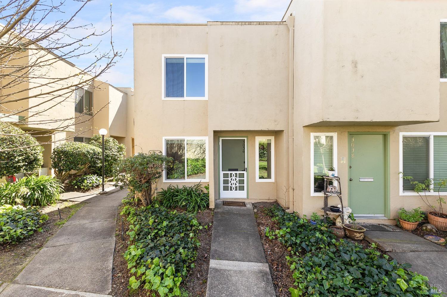 3036 Yulupa Avenue Santa Rosa CA 95405