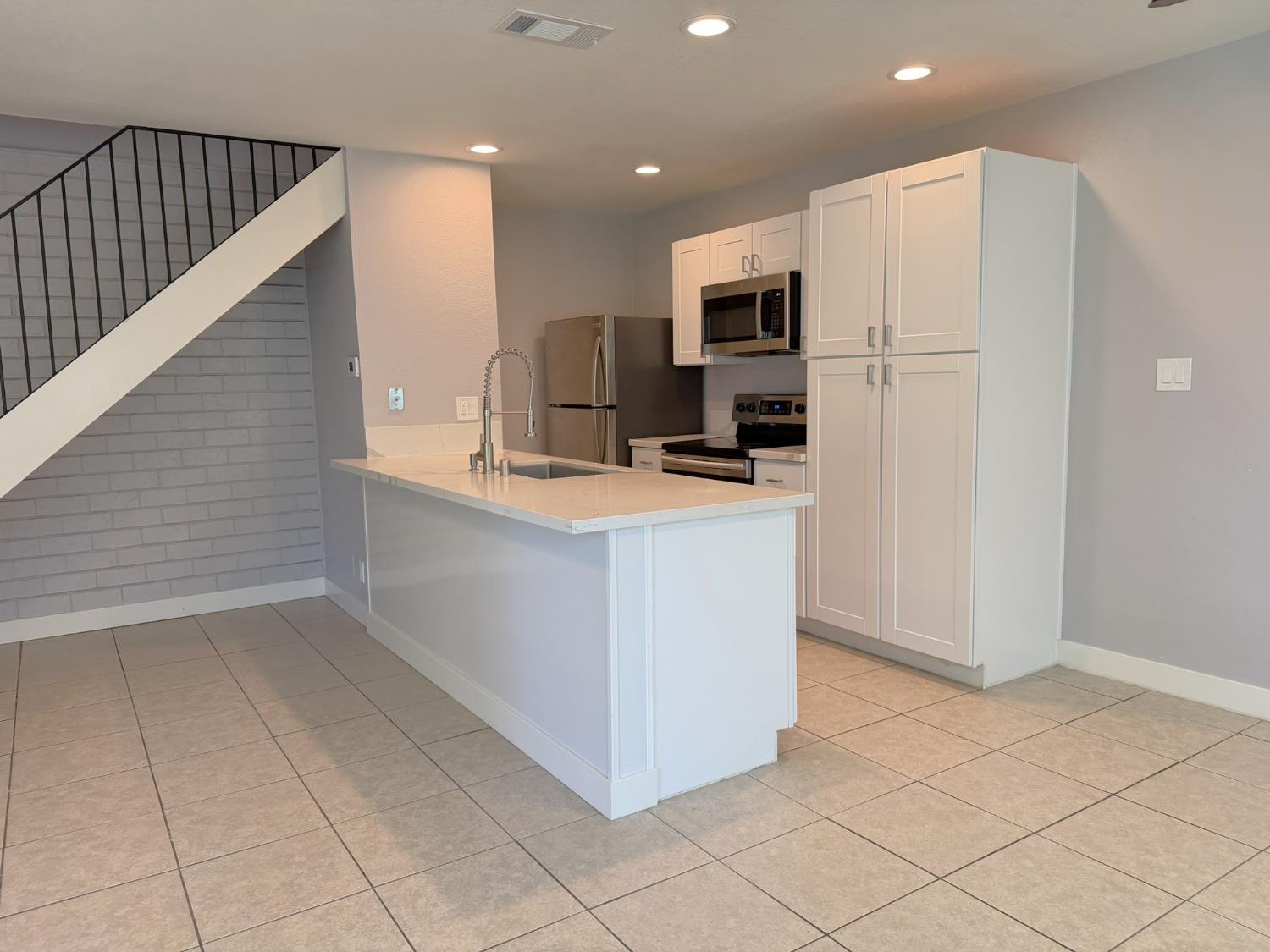 4516 Greenholme Drive Sacramento CA 95842