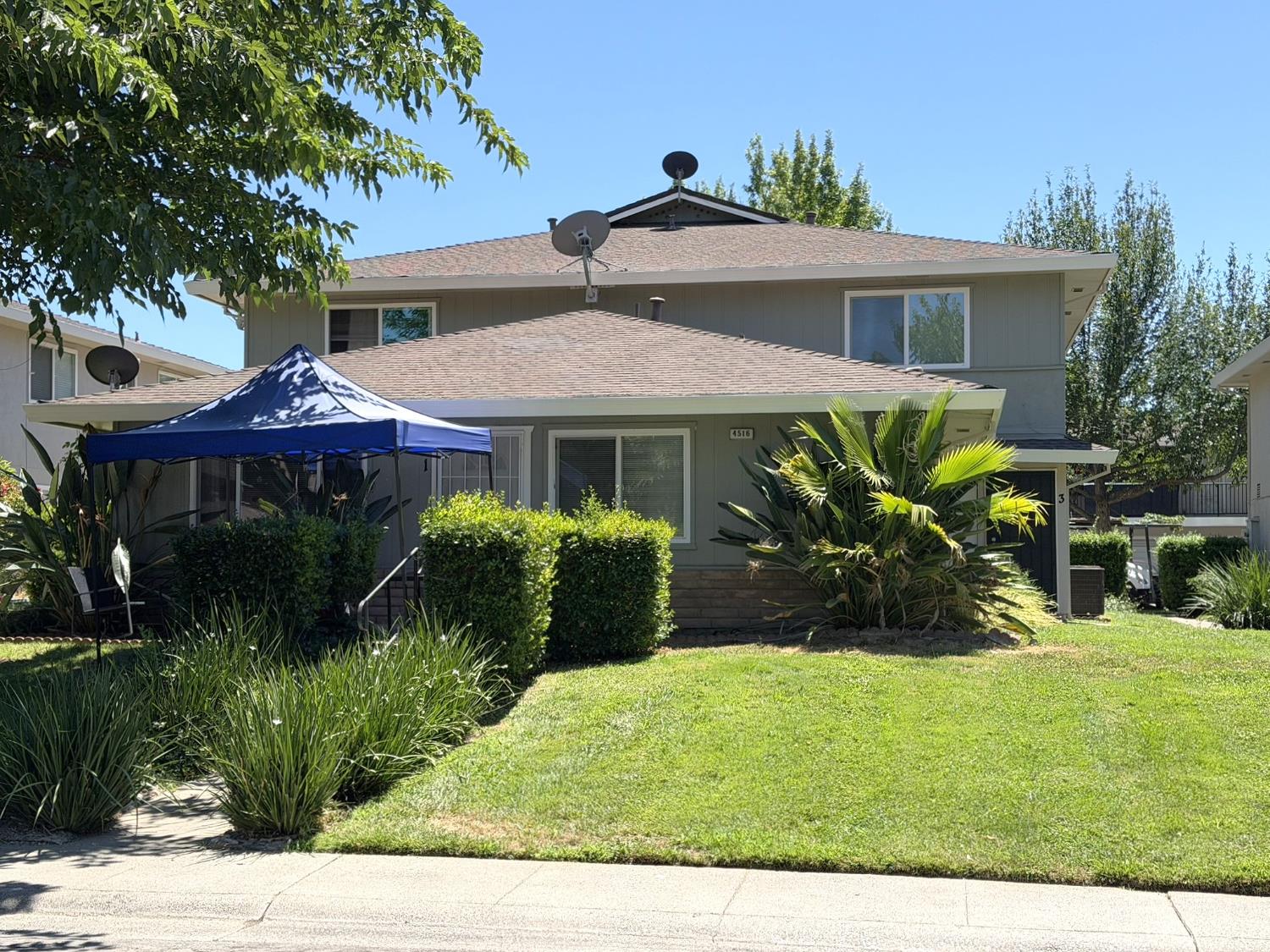 4516 Greenholme Drive Sacramento CA 95842