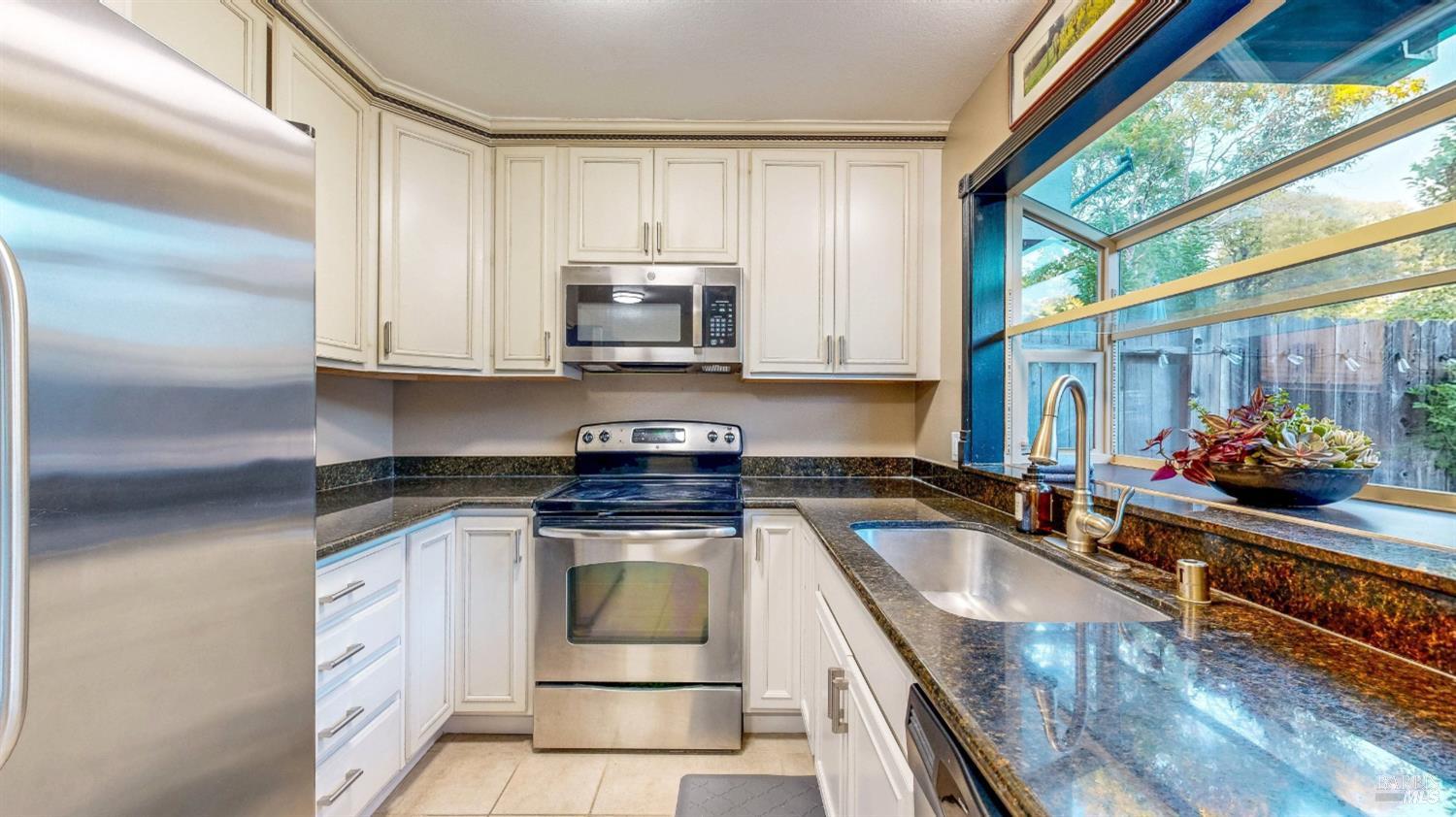 1029 Golf Course Drive Rohnert Park CA 94928