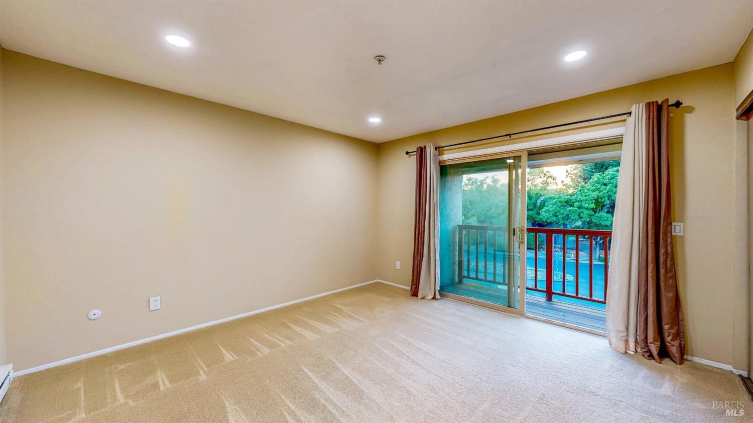 1029 Golf Course Drive Rohnert Park CA 94928