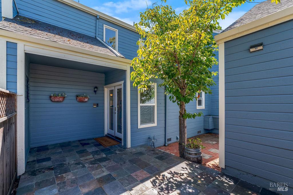 5171 Firestone Place Santa Rosa CA 95409