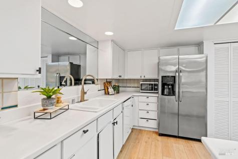 5171 Firestone Place Santa Rosa CA 95409