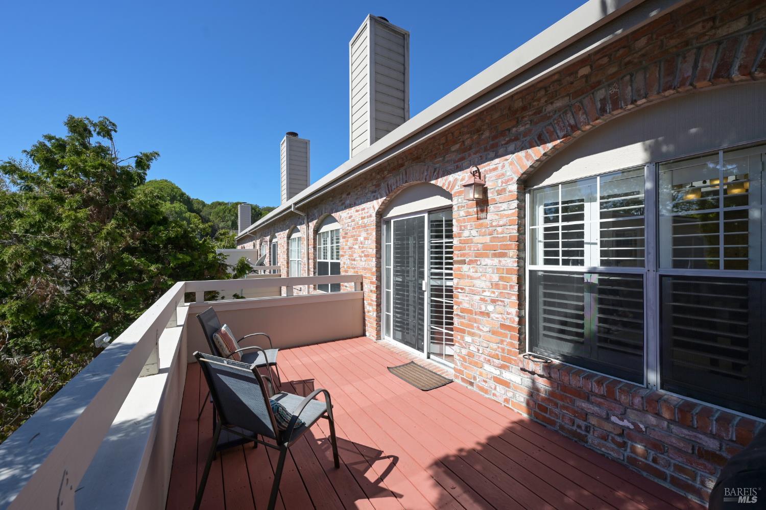 557 Biscayne Drive San Rafael CA 94901