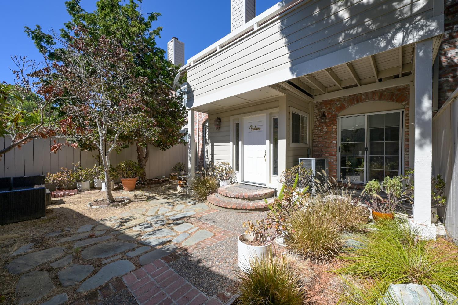 557 Biscayne Drive San Rafael CA 94901
