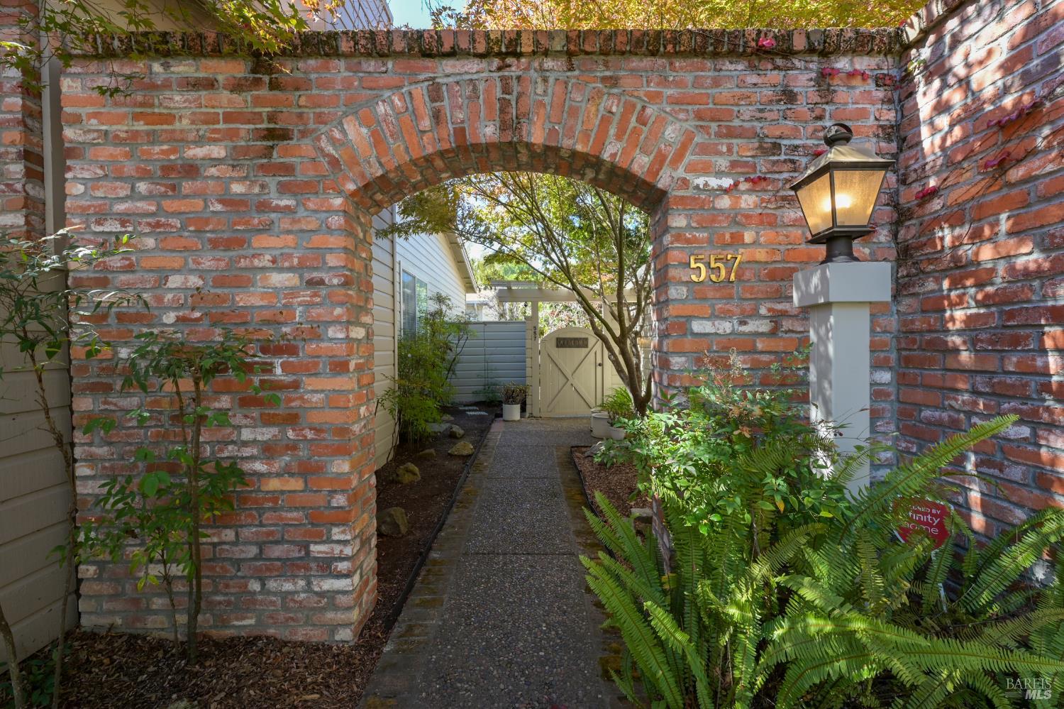 557 Biscayne Drive San Rafael CA 94901