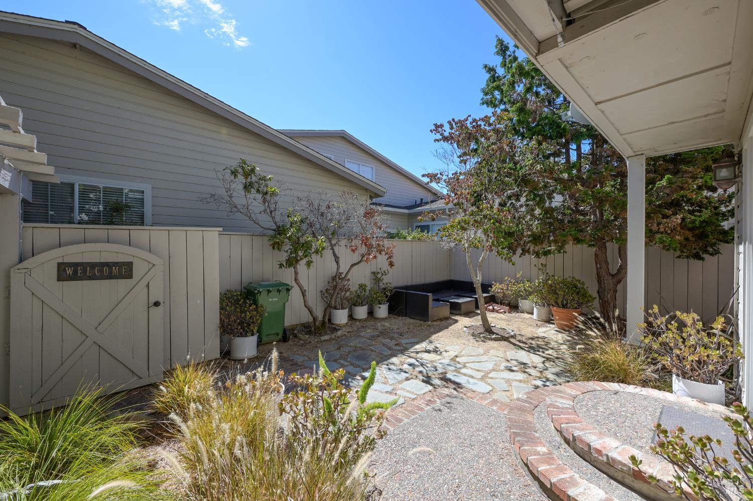 557 Biscayne Drive San Rafael CA 94901