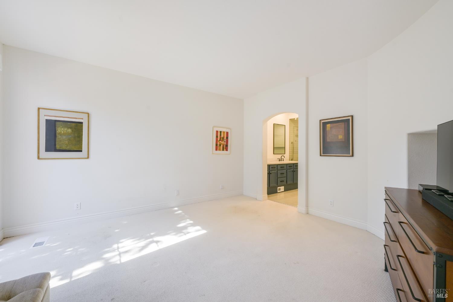 557 Biscayne Drive San Rafael CA 94901