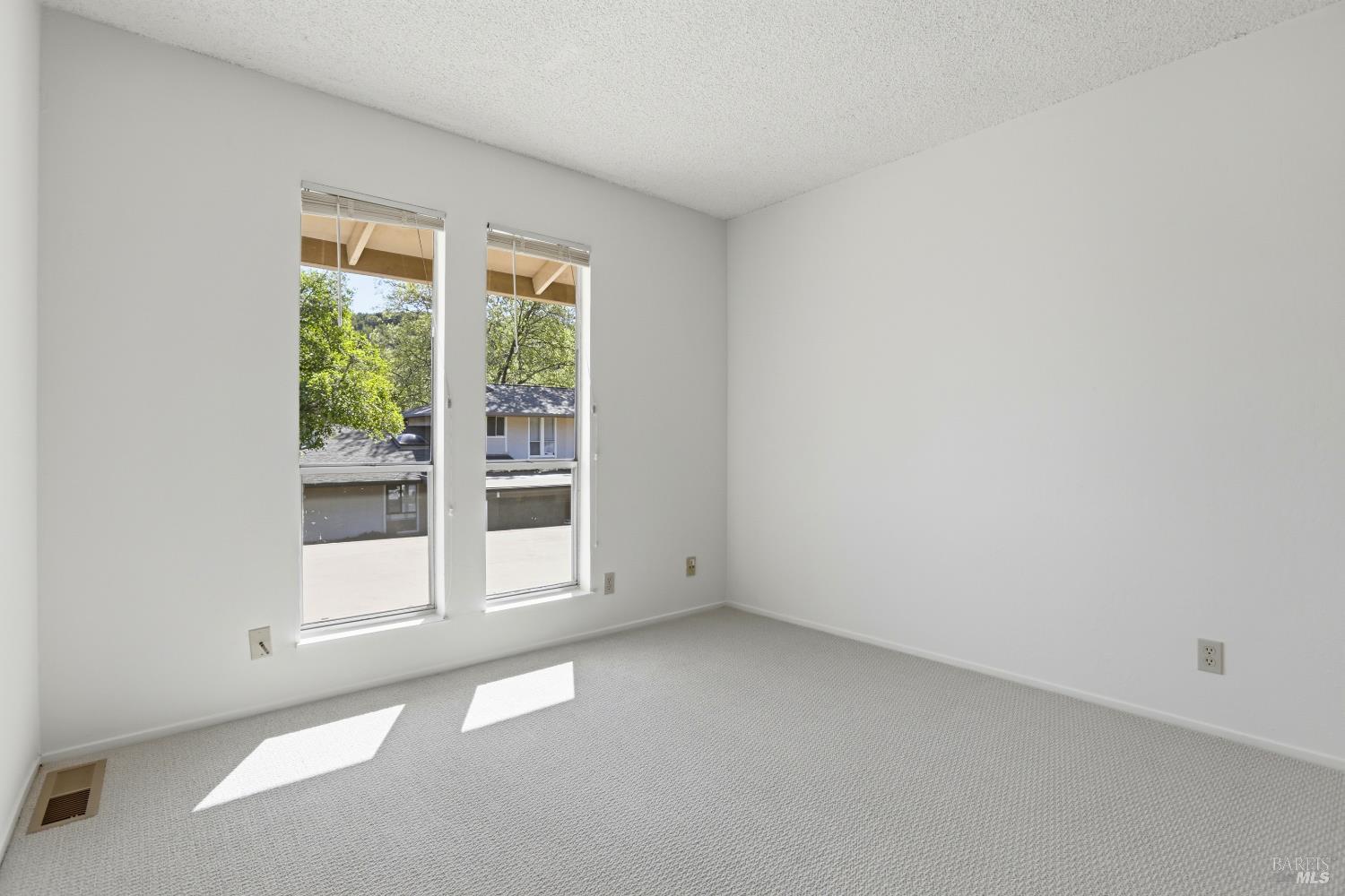 67 Roundtree Boulevard San Rafael CA 94903