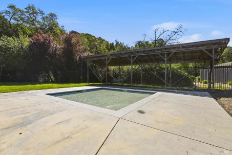 67 Roundtree Boulevard San Rafael CA 94903