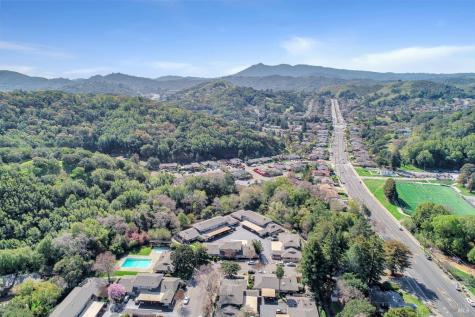 67 Roundtree Boulevard San Rafael CA 94903