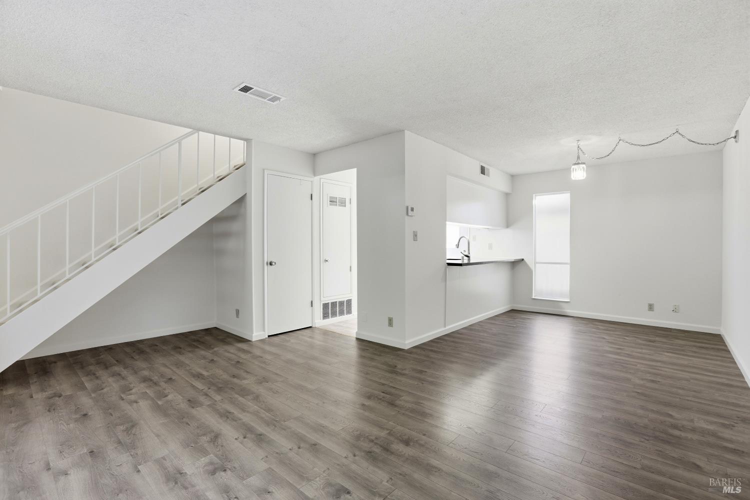 67 Roundtree Boulevard San Rafael CA 94903