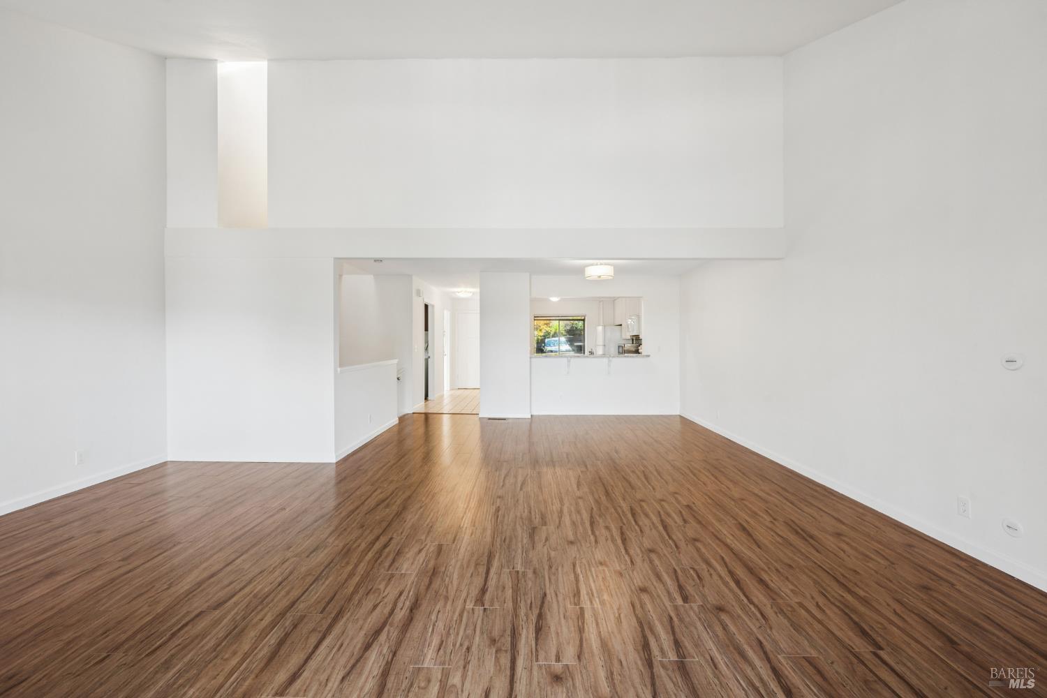 1004 Susan Way Novato CA 94947