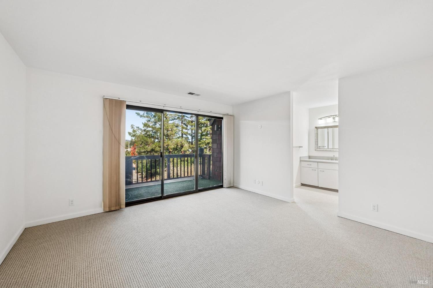 1004 Susan Way Novato CA 94947
