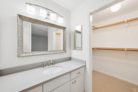 1004 Susan Way Novato CA 94947