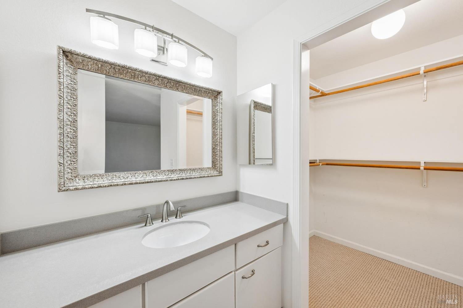 1004 Susan Way Novato CA 94947