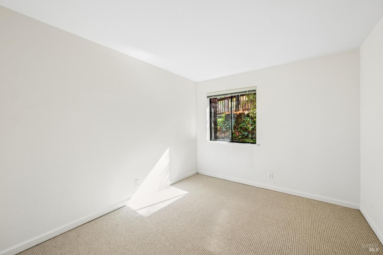 1004 Susan Way Novato CA 94947