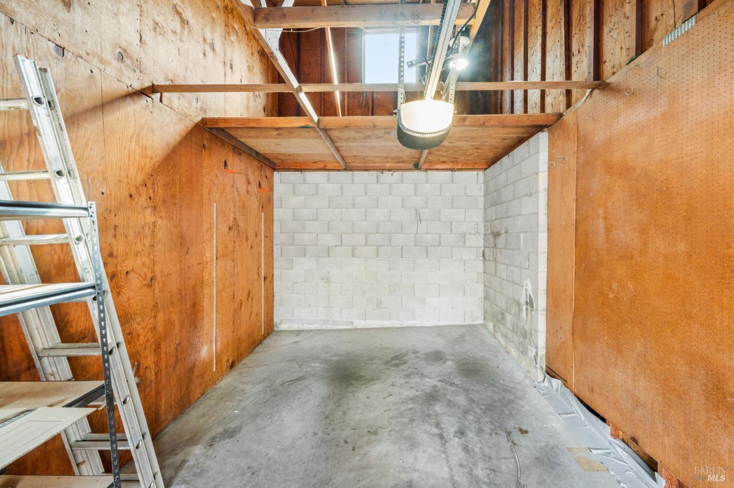 1004 Susan Way Novato CA 94947