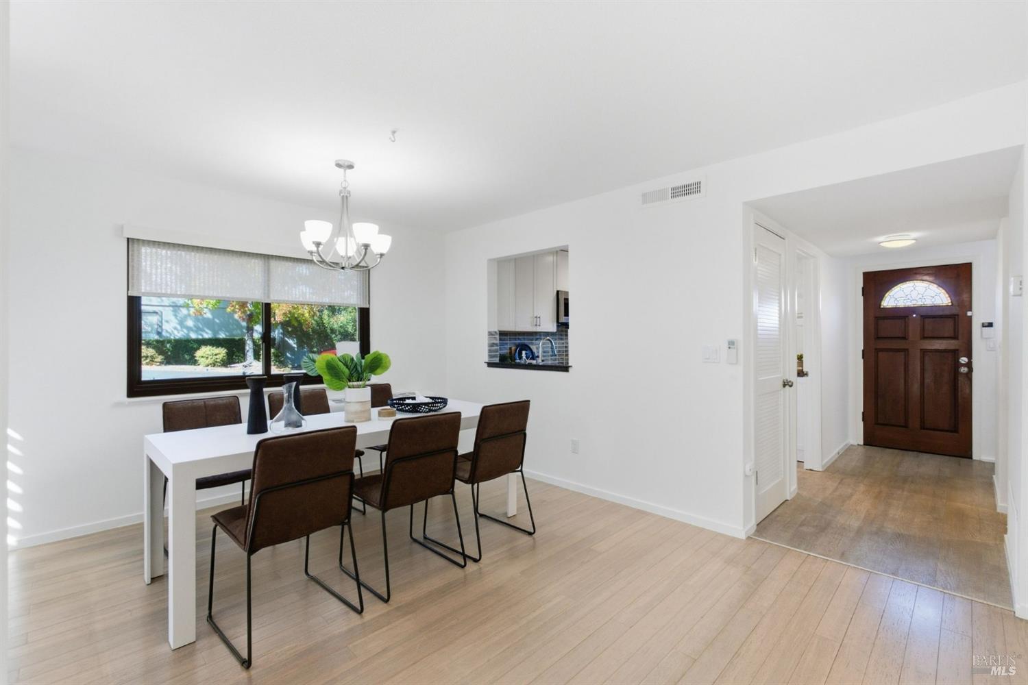 204 Sylvia Way San Rafael CA 94903