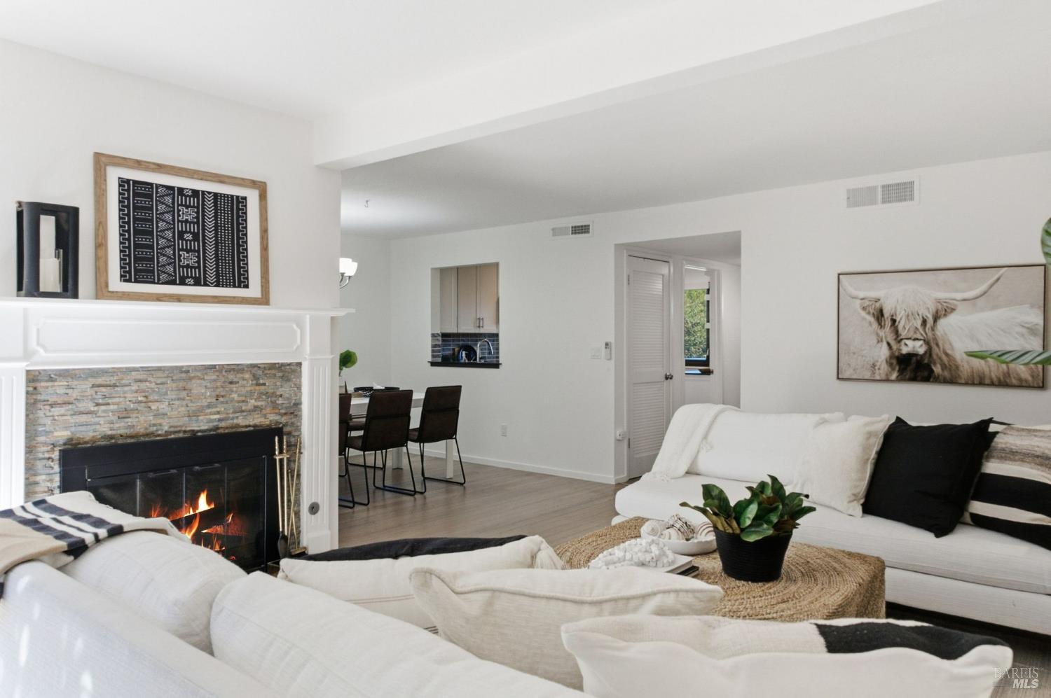 204 Sylvia Way San Rafael CA 94903
