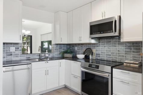 204 Sylvia Way San Rafael CA 94903
