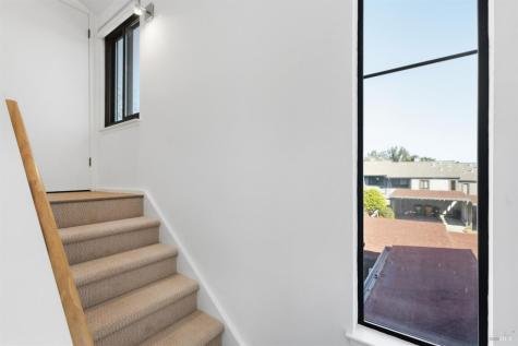 204 Sylvia Way San Rafael CA 94903