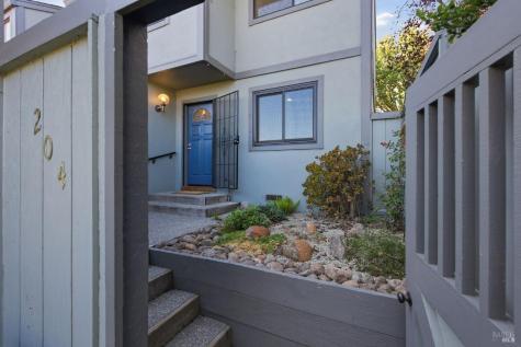 204 Sylvia Way San Rafael CA 94903