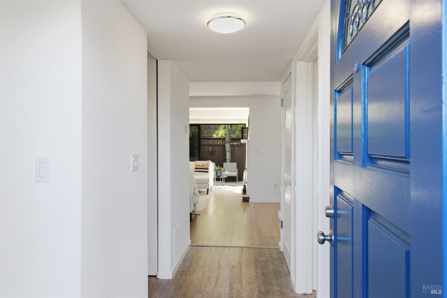 204 Sylvia Way San Rafael CA 94903