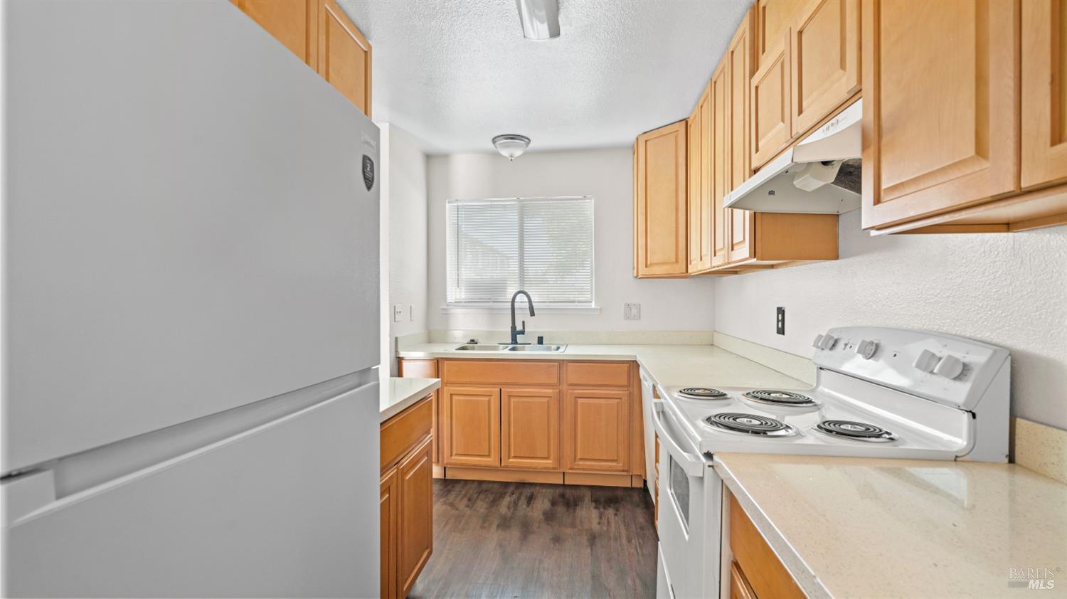 1910 Grande Circle Fairfield CA 94533