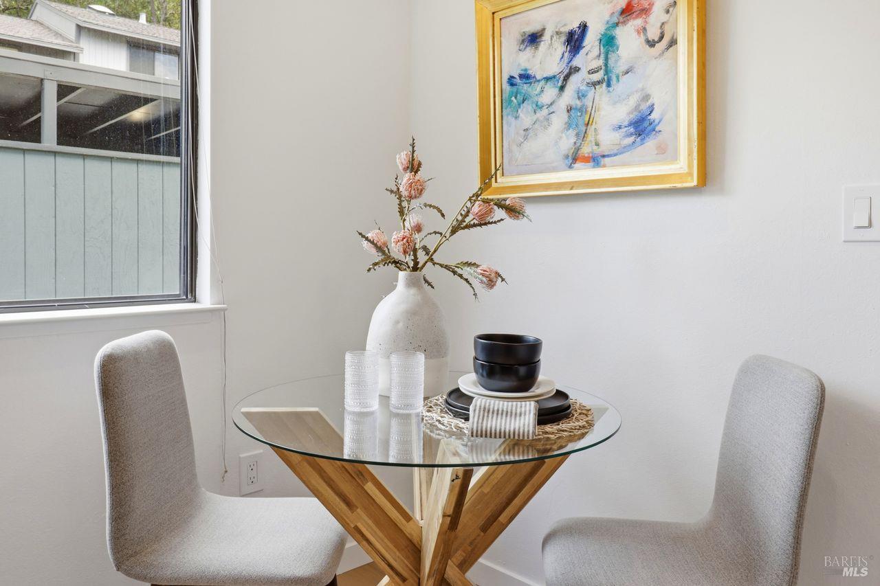 318 Sylvia Way San Rafael CA 94903
