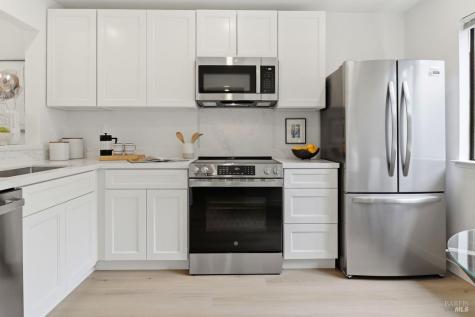 318 Sylvia Way San Rafael CA 94903