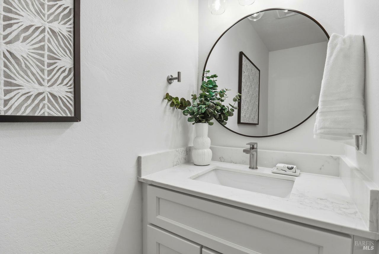 318 Sylvia Way San Rafael CA 94903