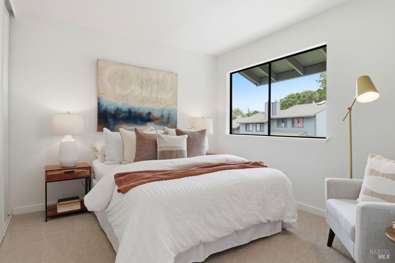 318 Sylvia Way San Rafael CA 94903