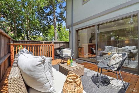 318 Sylvia Way San Rafael CA 94903