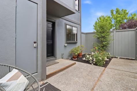 318 Sylvia Way San Rafael CA 94903