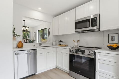 318 Sylvia Way San Rafael CA 94903