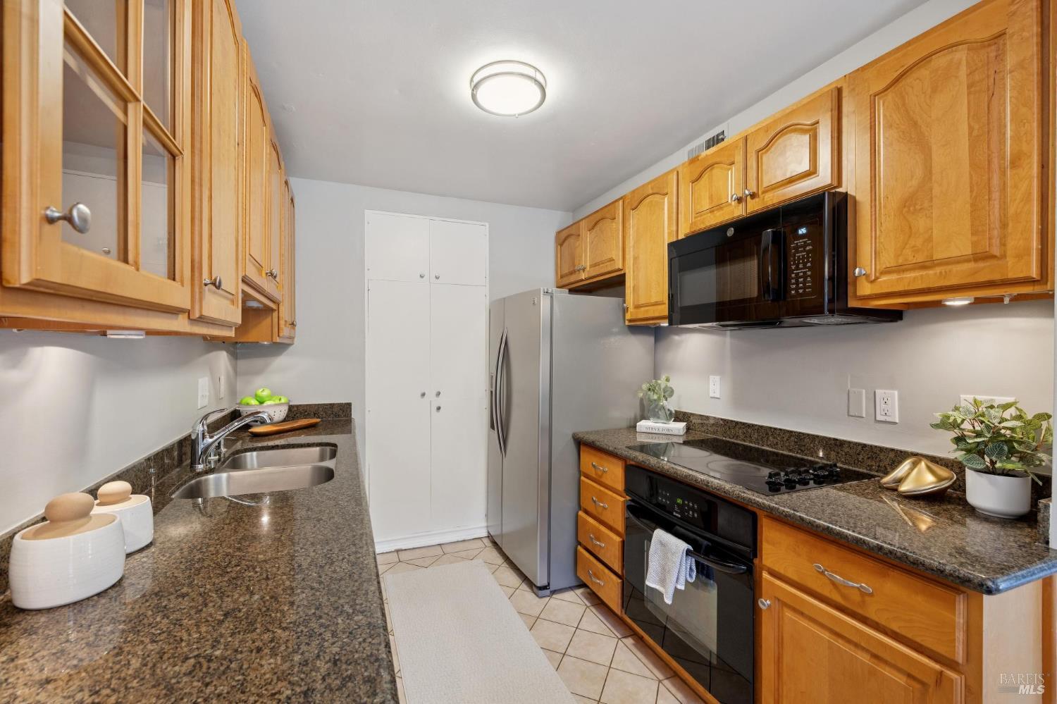 136 Surrey Lane San Rafael CA 94903