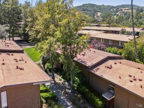 136 Surrey Lane San Rafael CA 94903