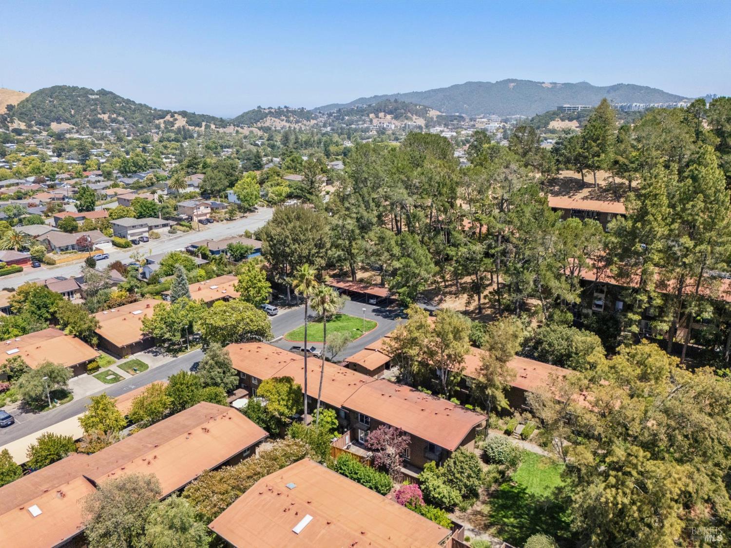 136 Surrey Lane San Rafael CA 94903