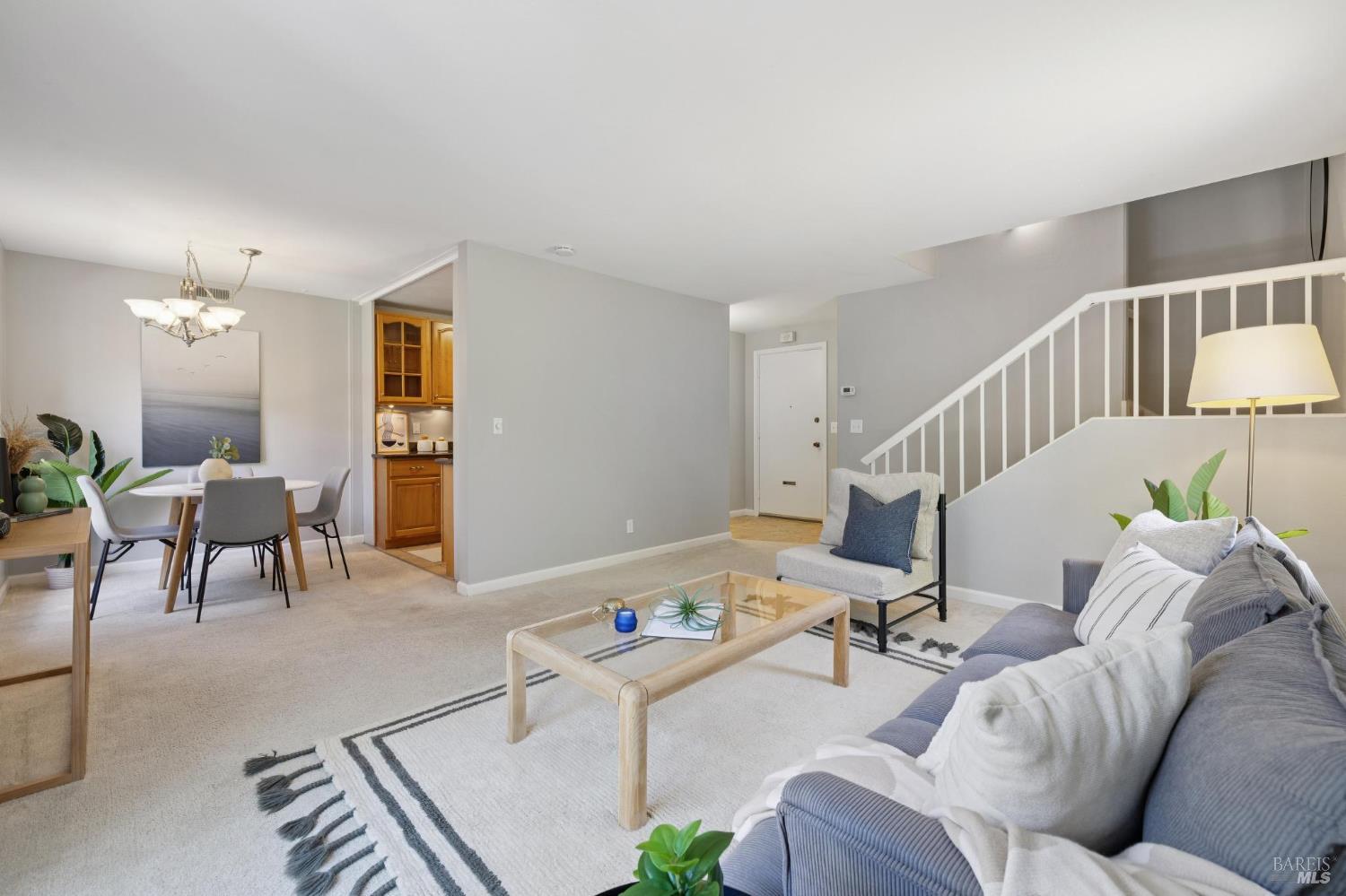 136 Surrey Lane San Rafael CA 94903