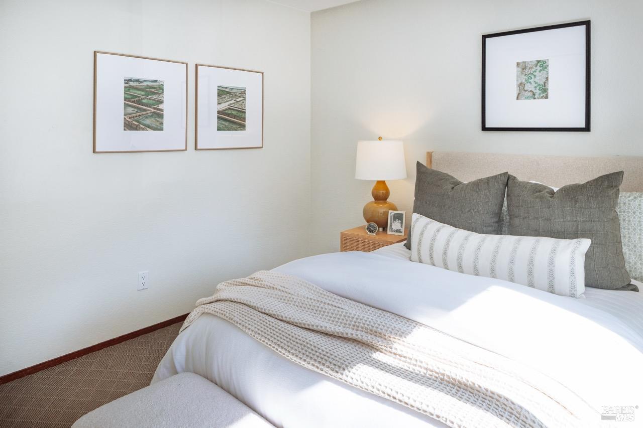 366 Park Place Drive Petaluma CA 94954