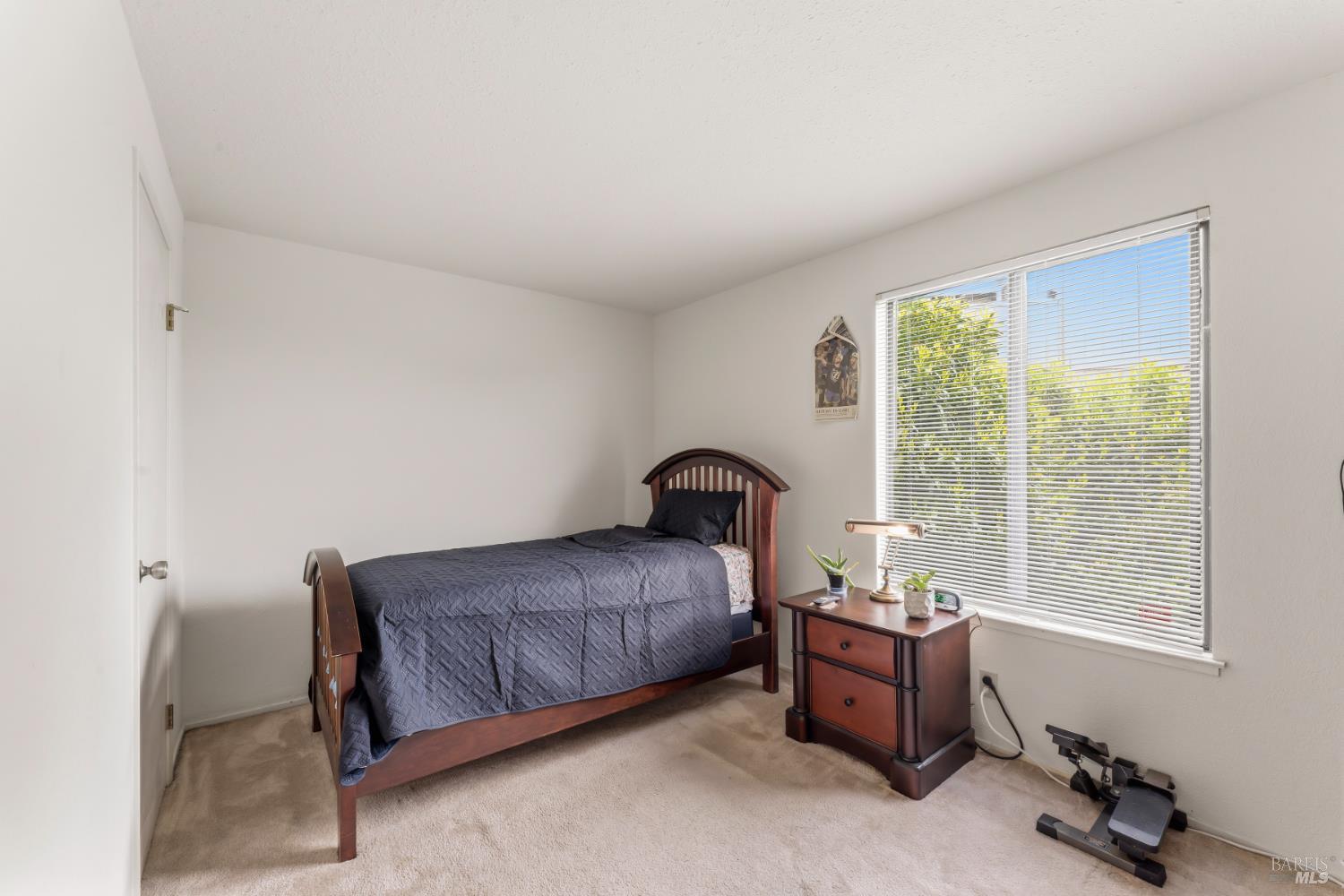 61 Anair Way Oakland CA 94605